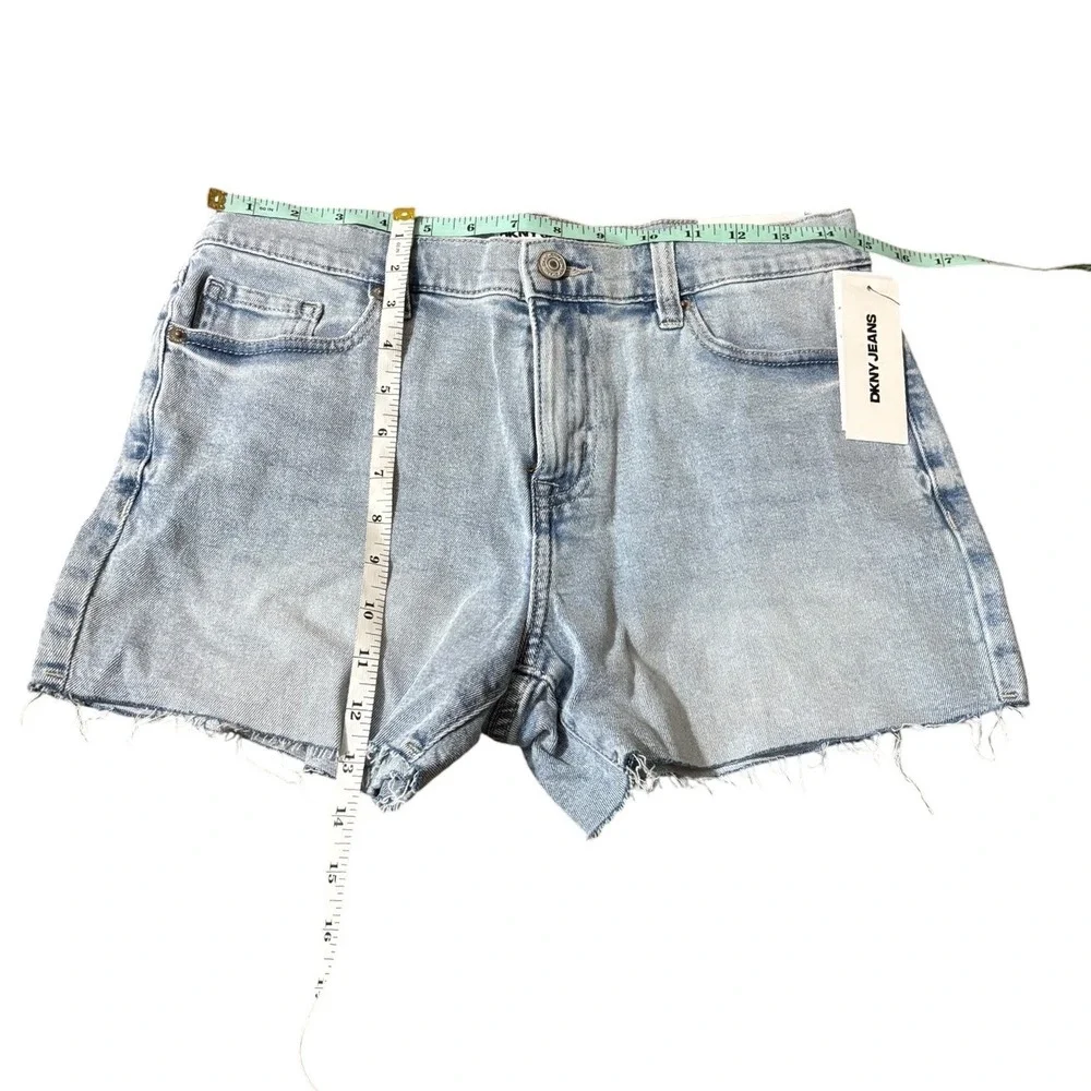 DKNY‎ Jeans Womens High Rise Raw Hem Light Wash Denim Shorts Beach Festival Boho